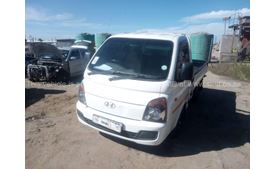 2014 HYUNDAI H100 2.6D F/C D/S